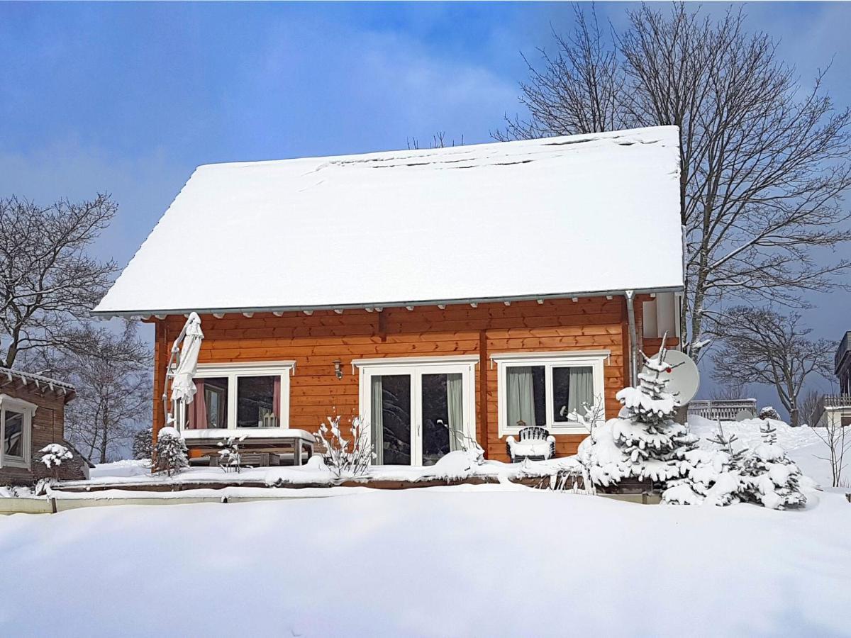 Wooden House With Sauna In K Stelberg Medebach Exterior foto